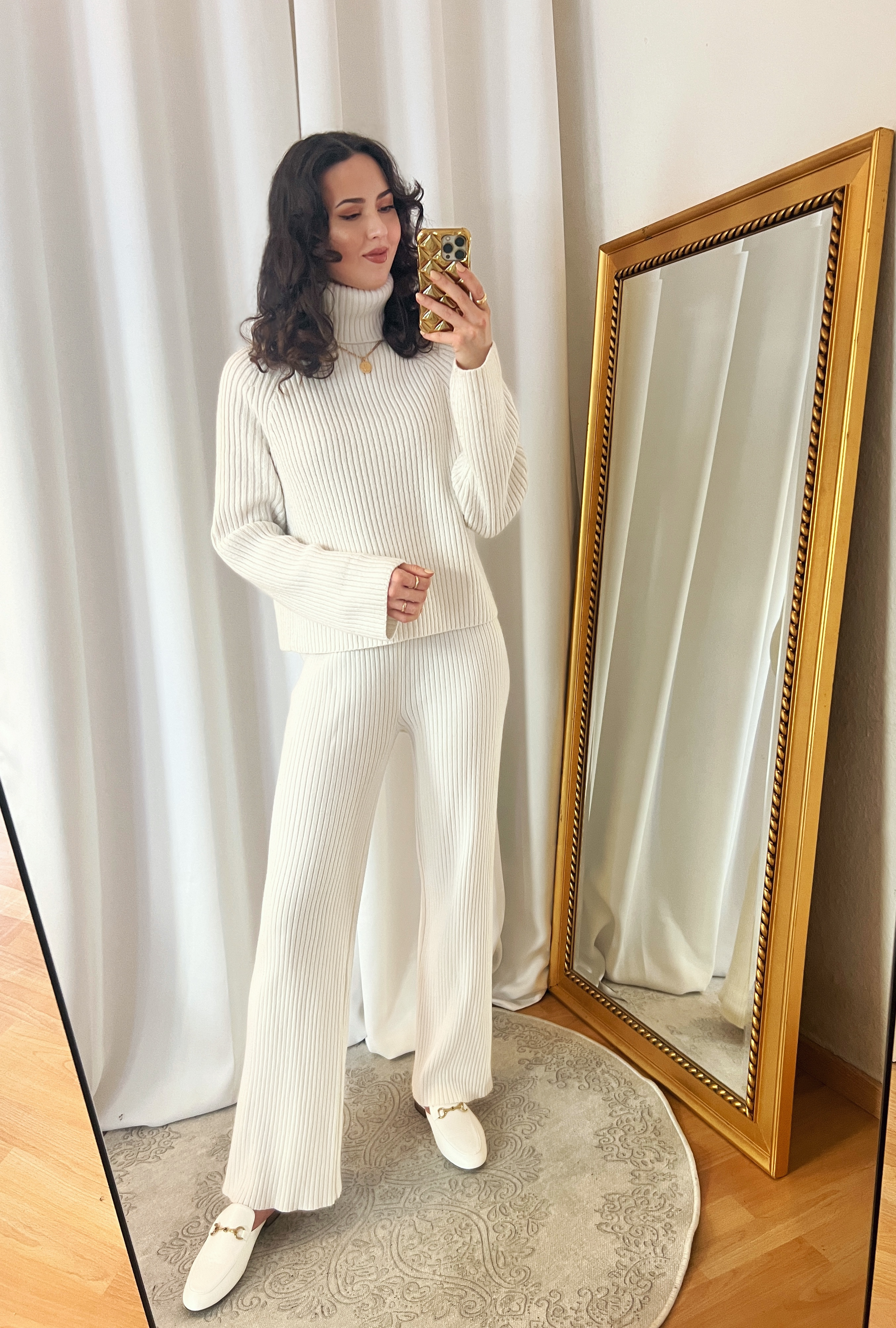 White Knitted Loungewear Sweater and Pants Outfit