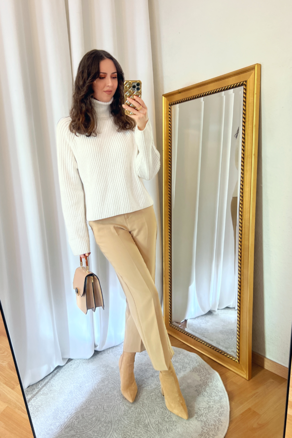 White Turtleneck Sweater and Beige Pants Outfit 1 png