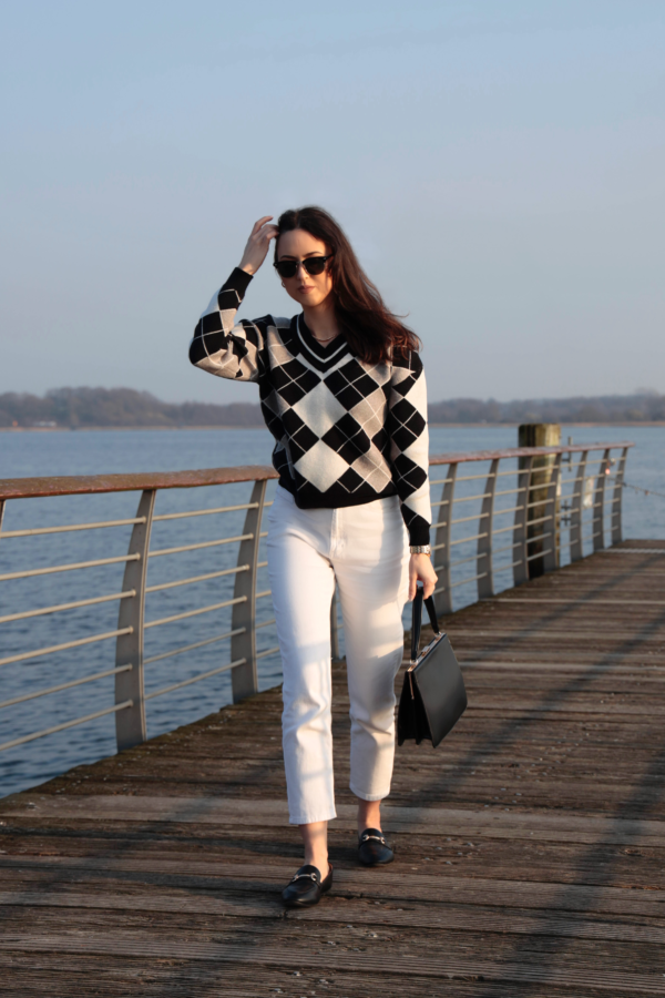 Black and White Argyle Sweater Outfit with White Mom Jeans