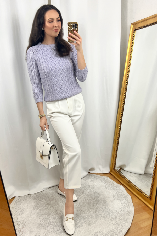 Light Purple Sweater Outfit with White Pants