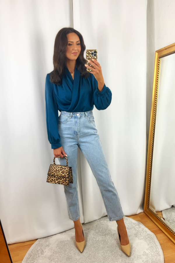 Blue Blouse Outfit with Mom Jeans