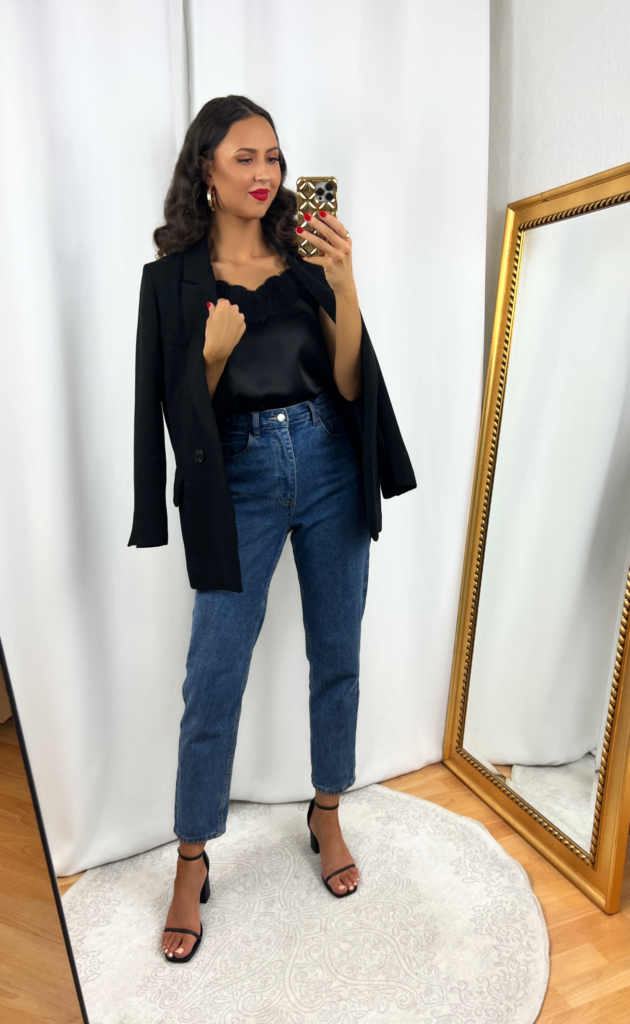 Black Blazer and Jeans Outfit 