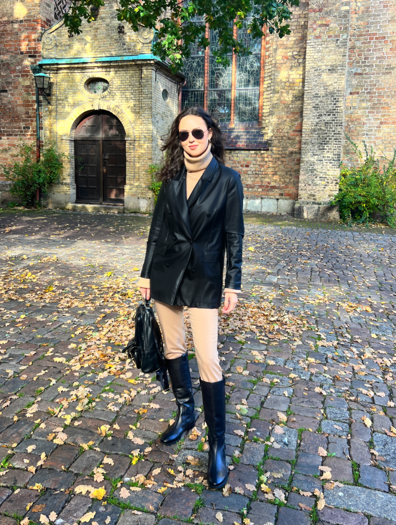 Black Riding Boots Outfit with Black Leather Blazer – IN AN ELEGANT FASHION